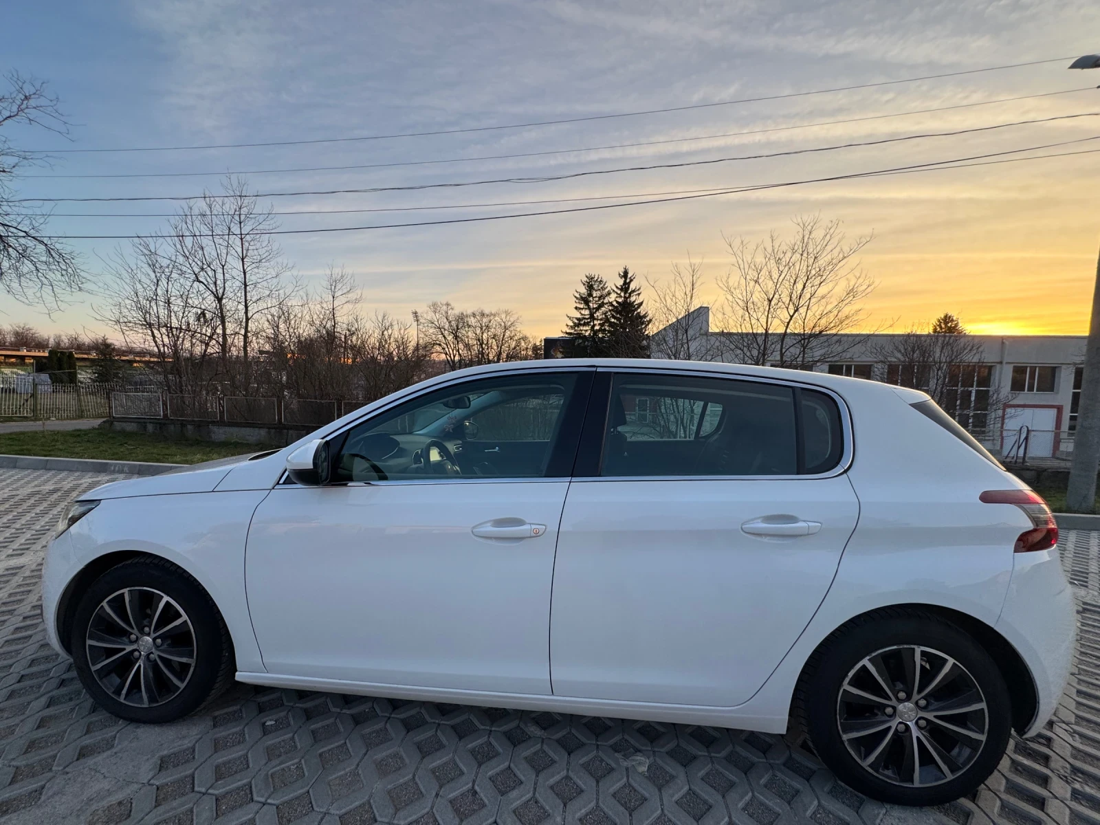 Peugeot 308 | Mobile.bg � ����������� 3