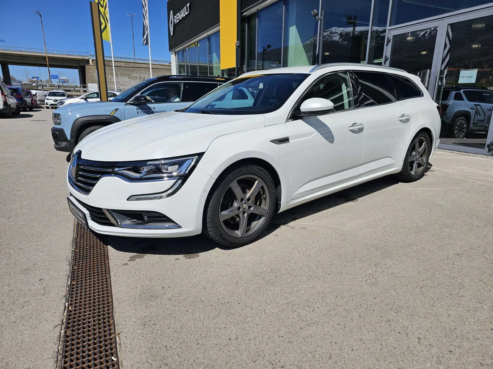 Renault Megane 1.6 TCe 200 EDC | Auto.bg — изображение 1