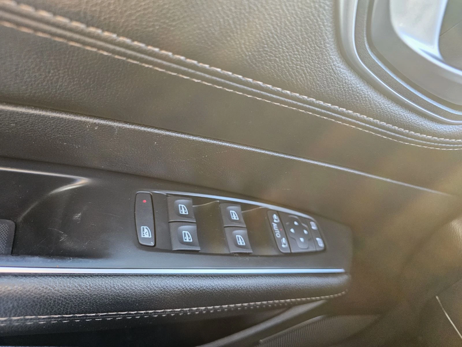 Renault Talisman 1.6 TCe 200 EDC, снимка 12 - Автомобили и джипове - 54125358