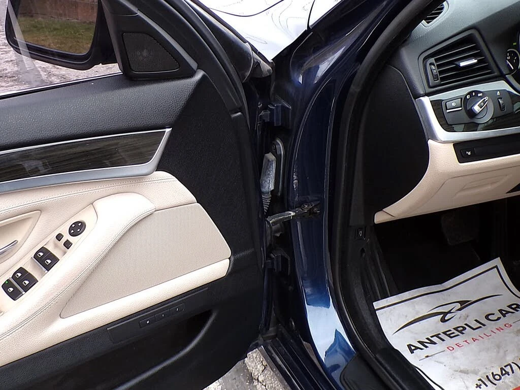 BMW 535 i * xDrive * DeepSea Blue * АвтоКредит* ЦЕНА ДО БГ, снимка 12 - Автомобили и джипове - 54152433