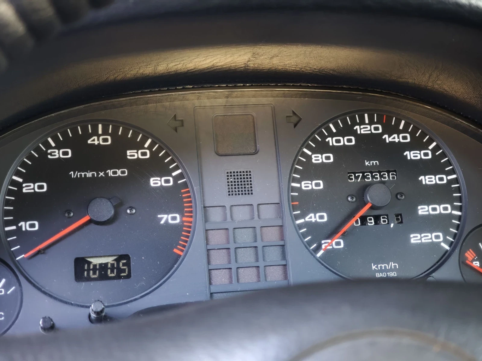 Audi 80 1, 6 Газ, снимка 9 - Автомобили и джипове - 54323208