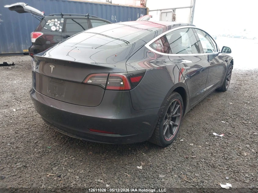 Tesla Model 3, снимка 4 - Автомобили и джипове - 54597531