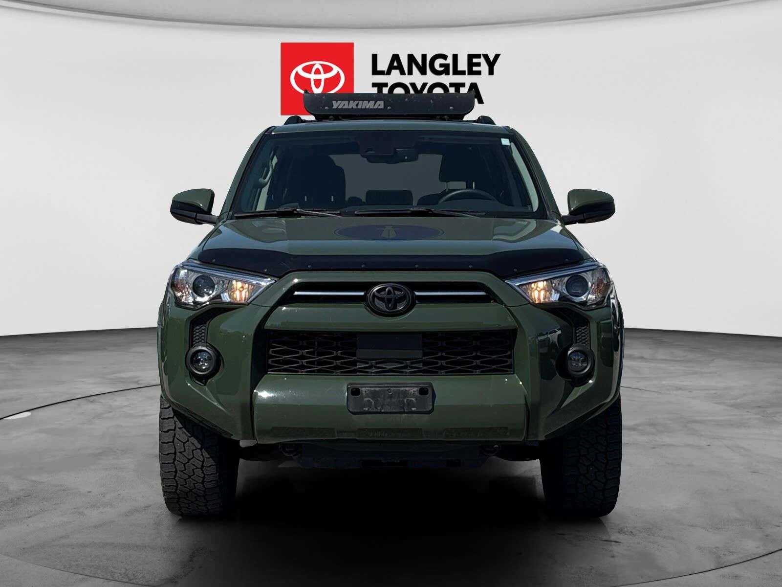 Toyota 4runner RAIL; ROOF BASKET, SAFETY SENSE, SUNROOF, HEATED, снимка 14 - Автомобили и джипове - 54640334