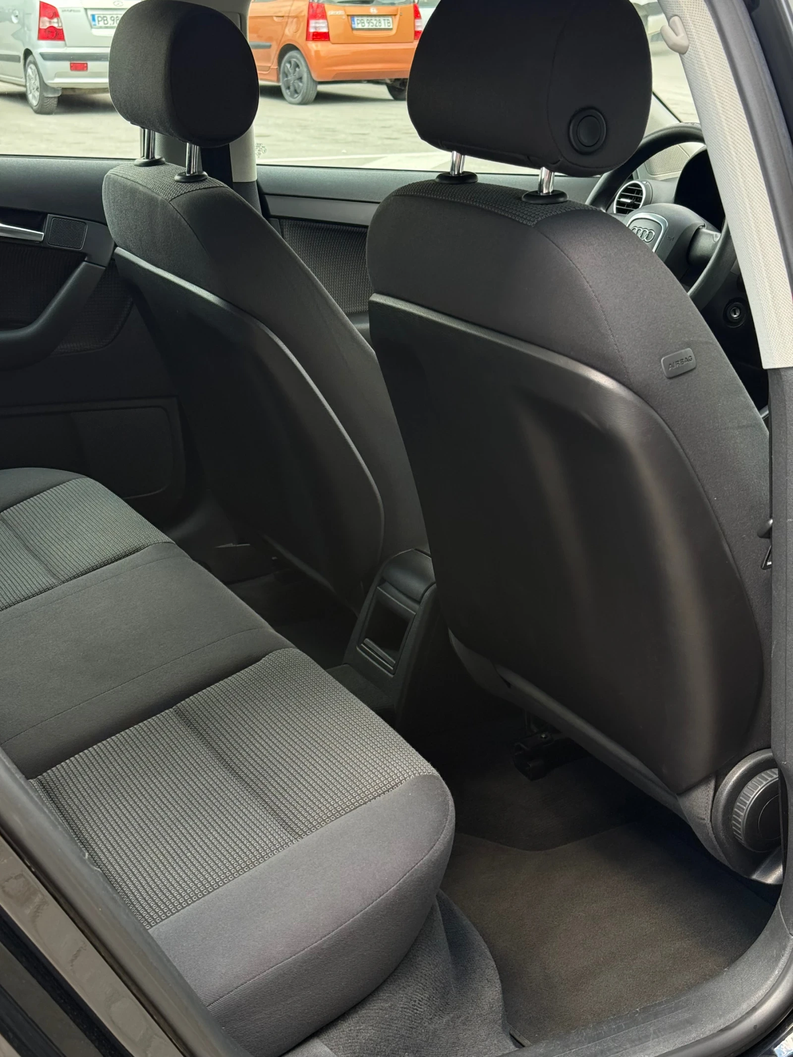 Audi A3 1.9 TDI 2007 * Уникално състояние* , снимка 10 - Автомобили и джипове - 54682140