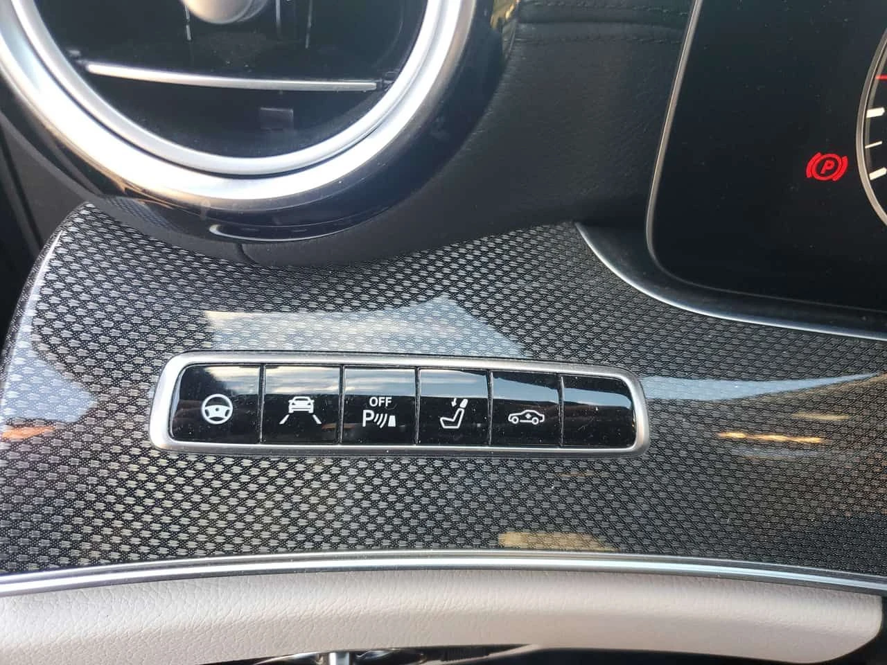 Mercedes-Benz E 53 AMG 4MATIC+ Wagon  CARFAX, снимка 9 - Автомобили и джипове - 54955003
