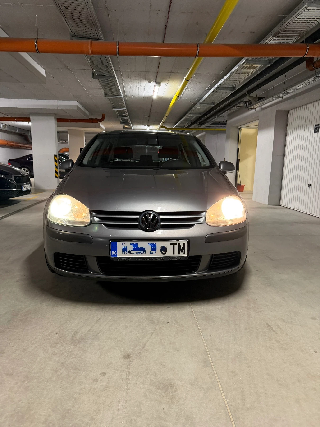 VW Golf 5 1.9 TDI, снимка 2 - Автомобили и джипове - 55465284