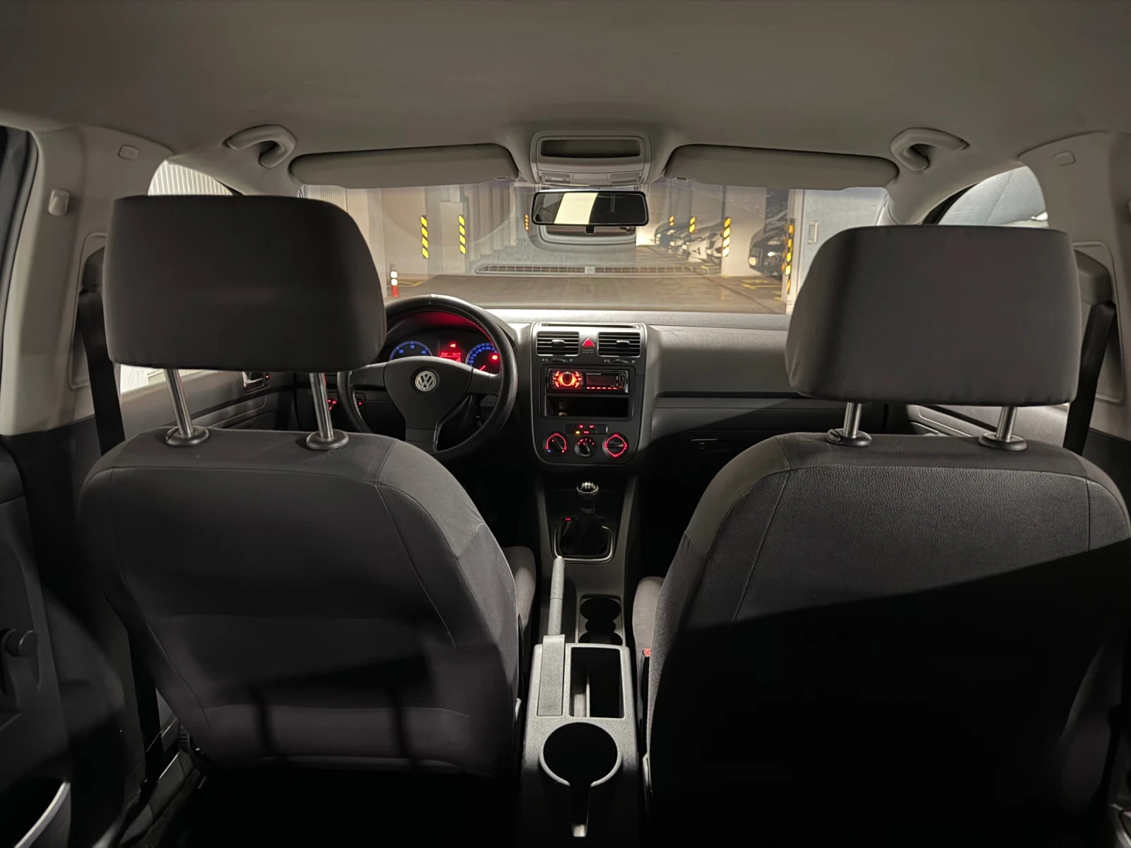 VW Golf 5 1.9 TDI, снимка 13 - Автомобили и джипове - 55465284