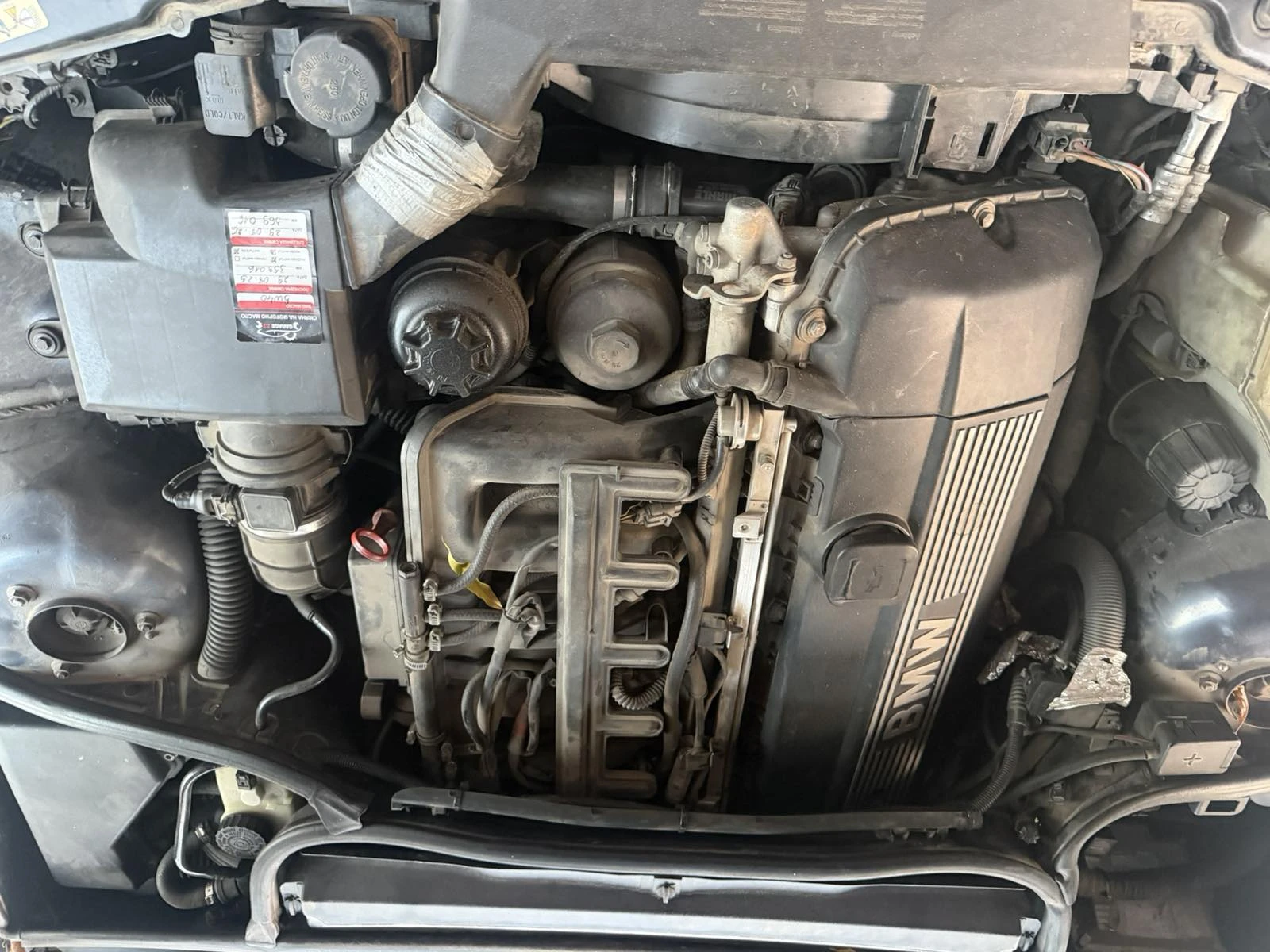 BMW 320, снимка 7 - Автомобили и джипове - 55971440