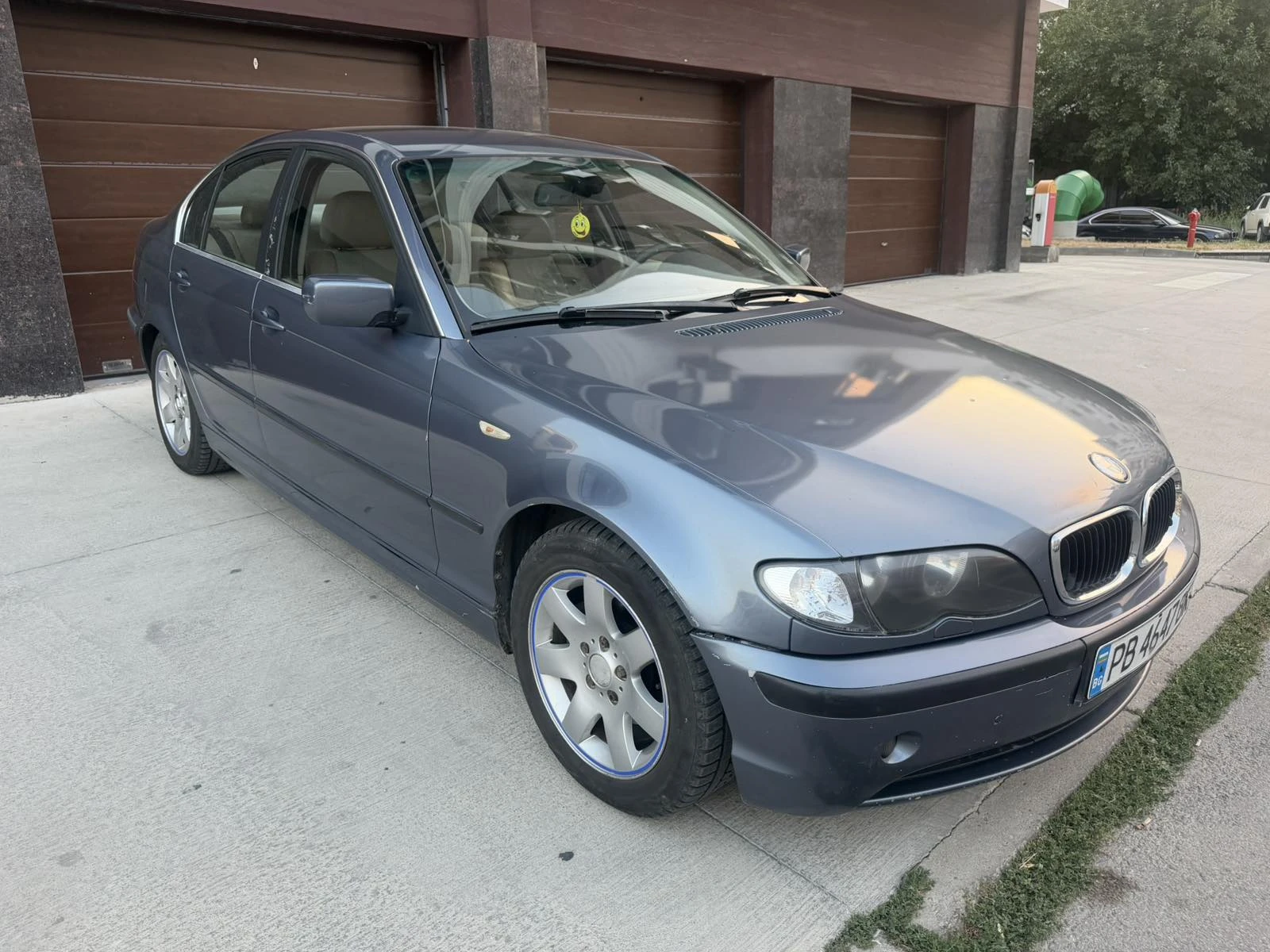 BMW 320, снимка 2 - Автомобили и джипове - 55971440