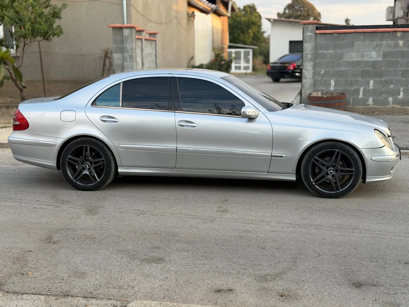 Mercedes-Benz E 320 CDI 204 к.с., снимка 8 - Автомобили и джипове - 56188654