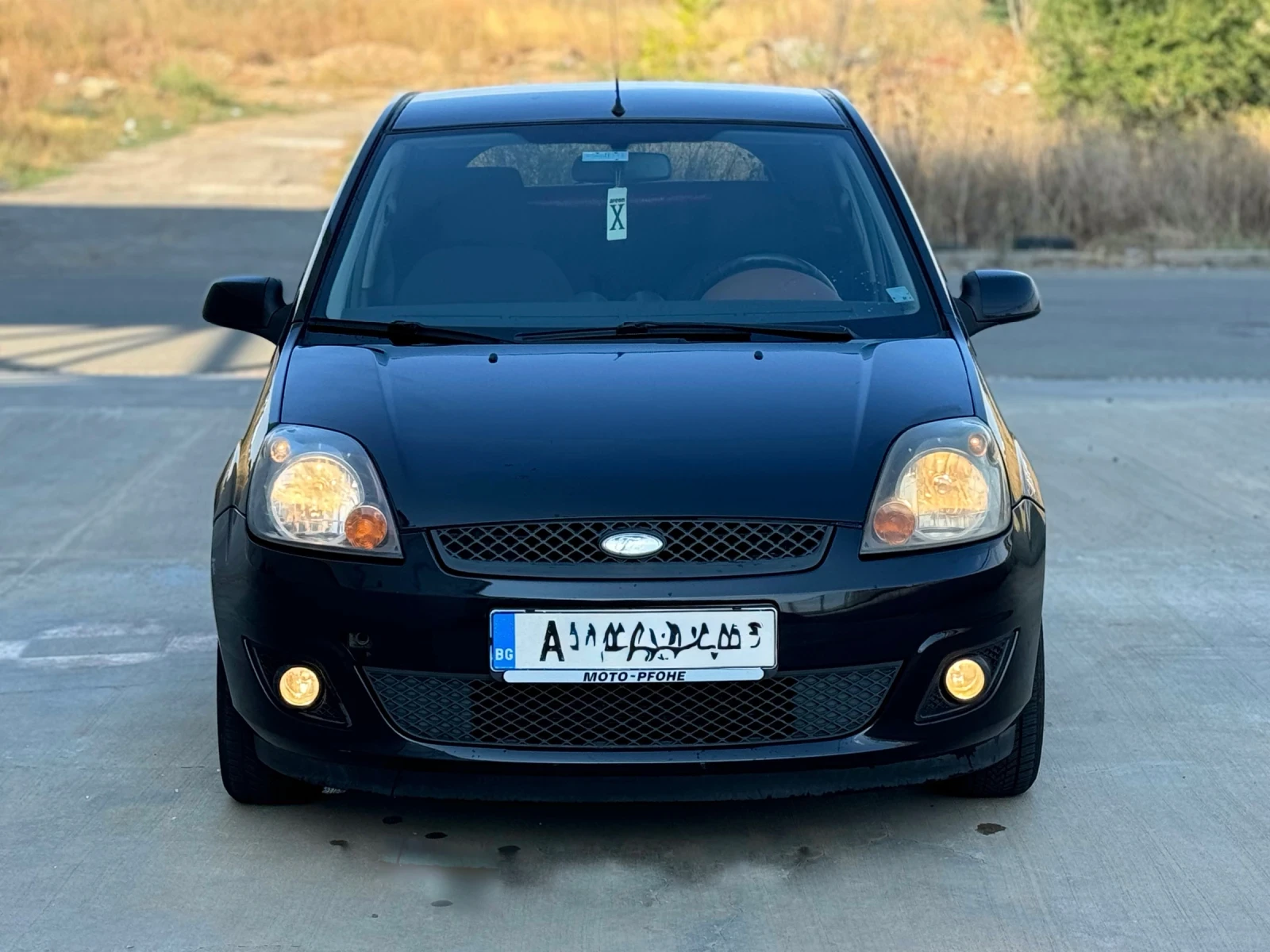 Ford Fiesta 1.4 TDCI / Обслужена, снимка 2 - Автомобили и джипове - 56244151