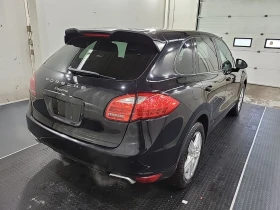 Porsche Cayenne * AWD 4DR TIPTRONIC * CARFAX * БЕЗ ПЪРВОНАЧАЛНА ВН, снимка 3
