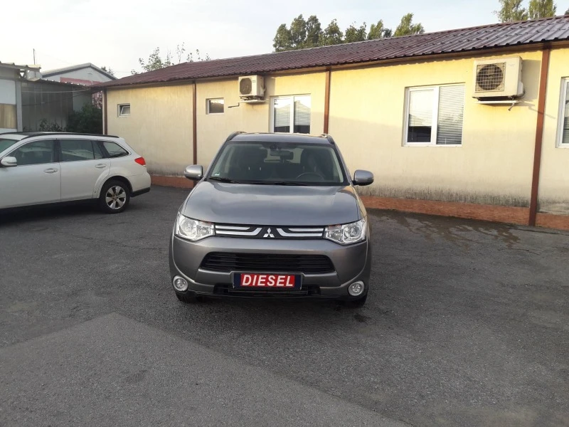 Mitsubishi Outlander, снимка 1 - Автомобили и джипове - 42335755