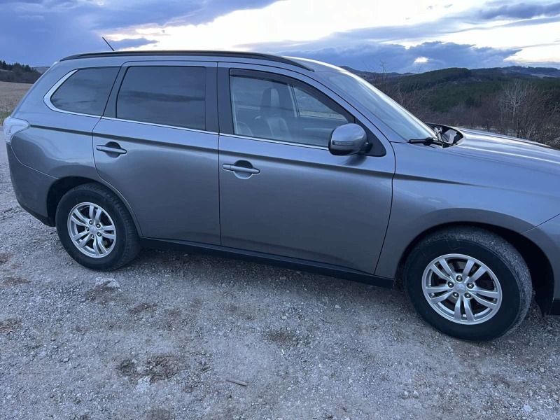 Mitsubishi Outlander 2.2 D-ID Cleartek Лизинг , снимка 5 - Автомобили и джипове - 46350920