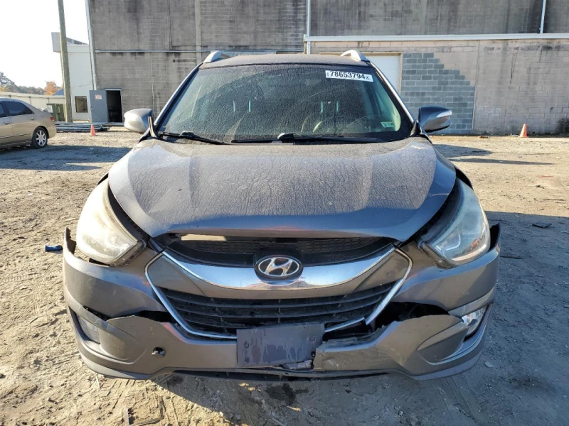 Hyundai Tucson GLS 4X4, снимка 5 - Автомобили и джипове - 47987819