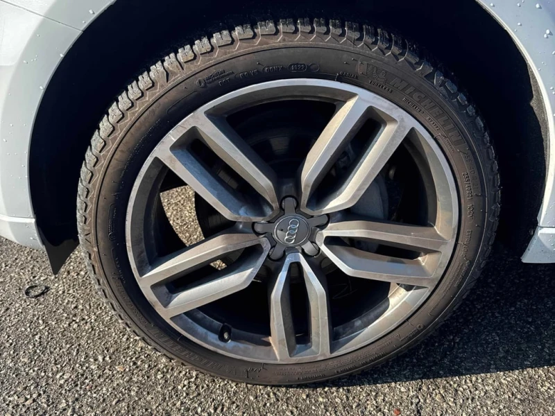 Audi Q5 * 3.0L TDI Progressiv * CARFAX * БЕЗ ПЪРВОНАЧАЛНА , снимка 7 - Автомобили и джипове - 53059052