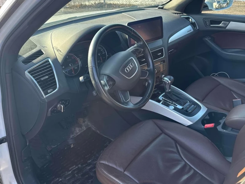 Audi Q5 * 3.0L TDI Progressiv * CARFAX * БЕЗ ПЪРВОНАЧАЛНА , снимка 5 - Автомобили и джипове - 53059052