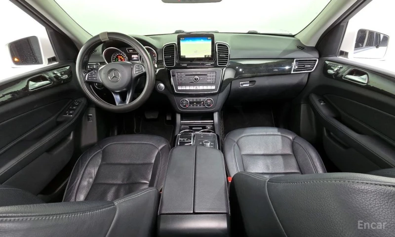 Mercedes-Benz GLE 350, снимка 7 - Автомобили и джипове - 53066009