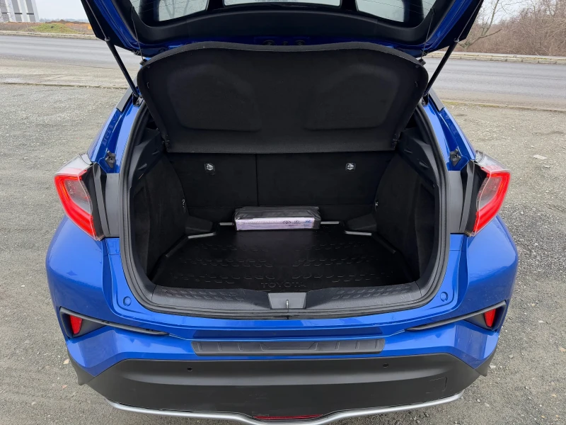 Toyota C-HR PREMIUM / 1.8 HYBRID / ЕВРО 6В / ЗАДНА КАМЕРА , снимка 14 - Автомобили и джипове - 53204477