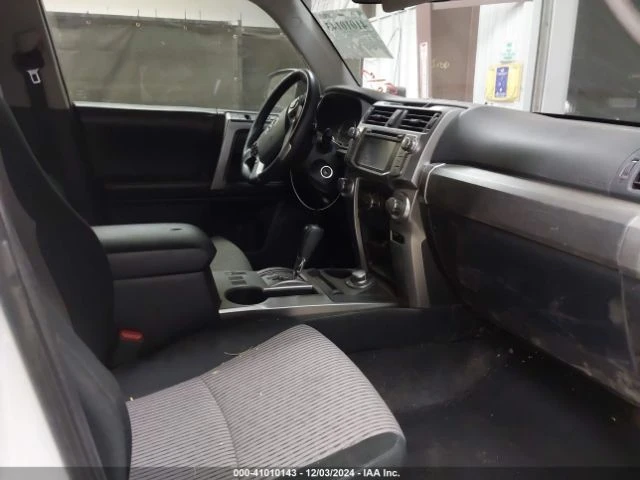 Toyota 4runner SR5 * Възможност за ГАЗ!, снимка 11 - Автомобили и джипове - 48697251