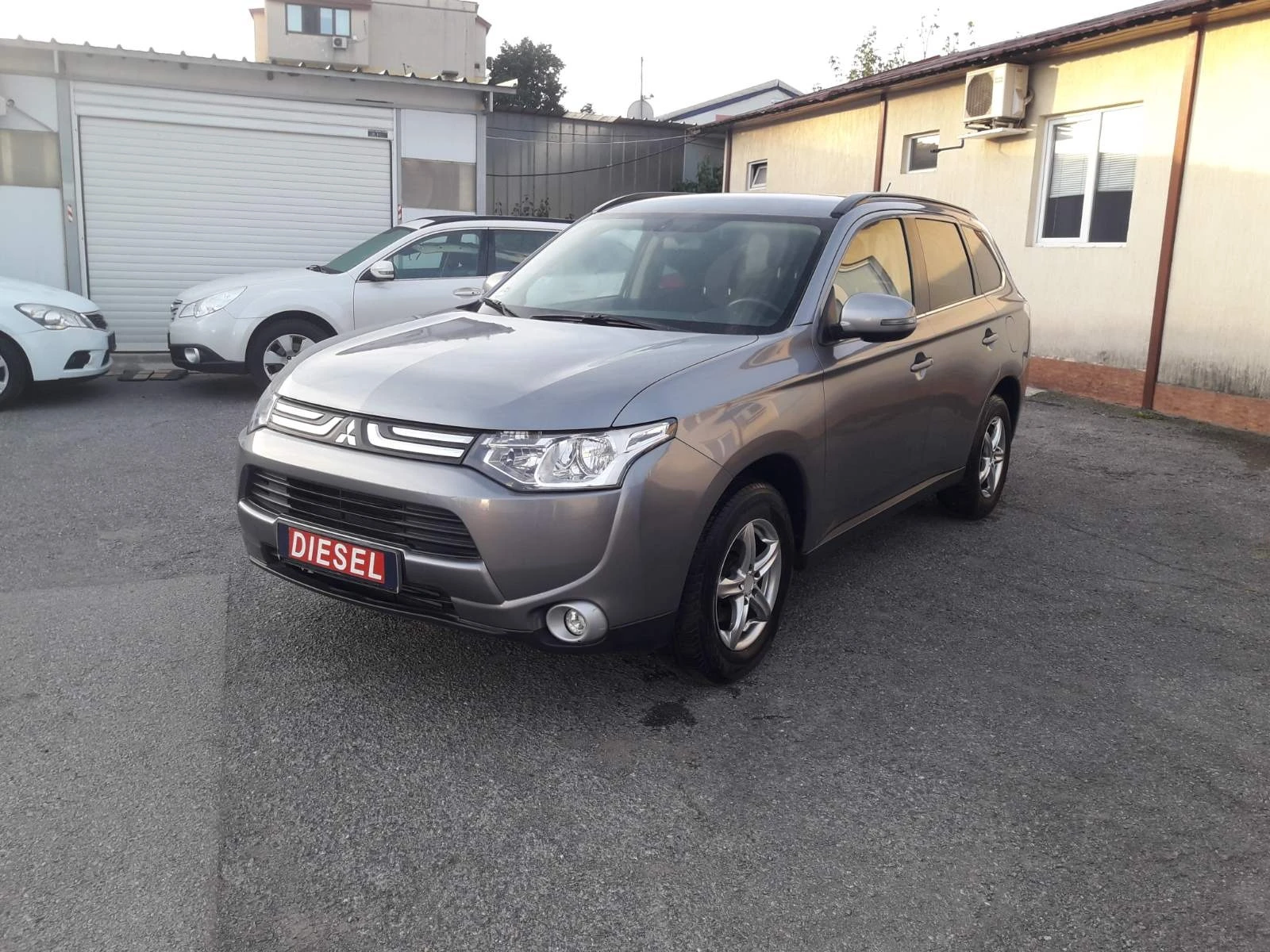 Mitsubishi Outlander  - изображение 2