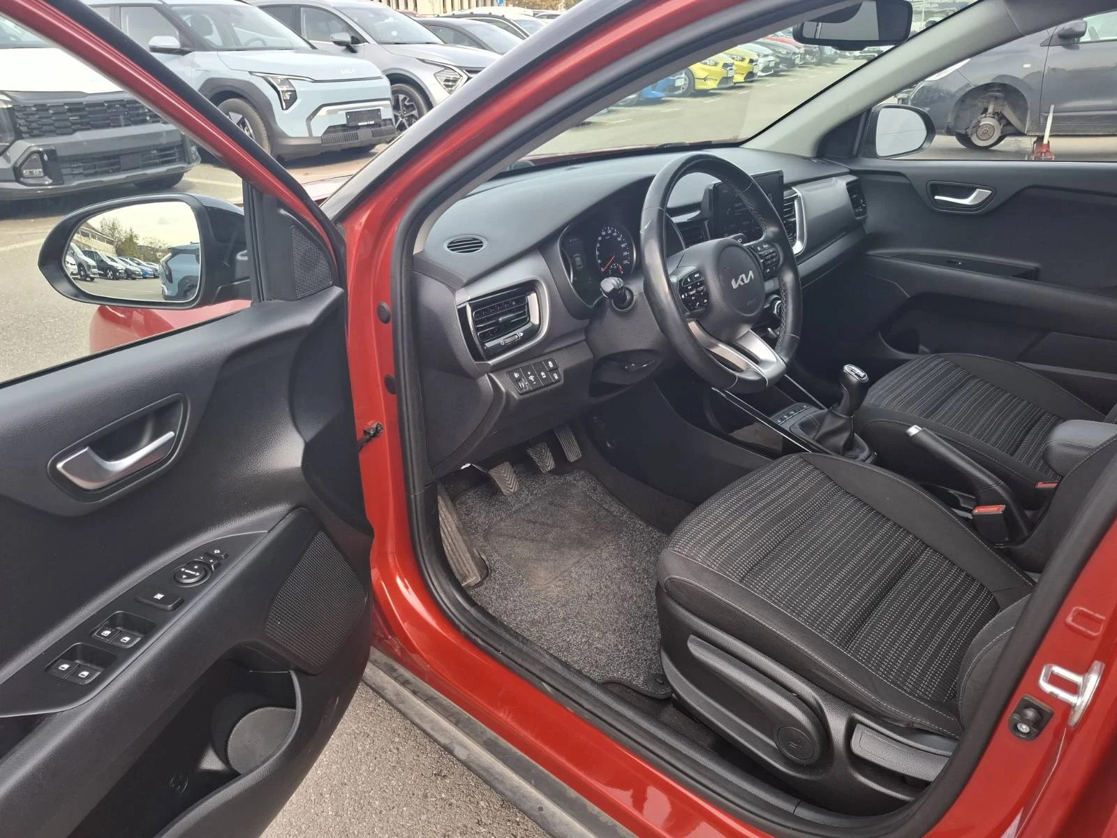 Kia Stonic 1.0 ТУРБО ГАРАНЦИЯ | Mobile.bg — изображение 9