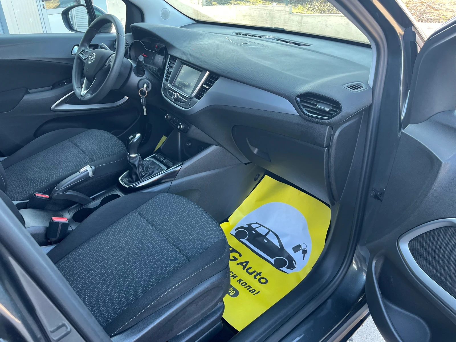 Opel Crossland X 1.6cdti, снимка 12 - Автомобили и джипове - 53747455