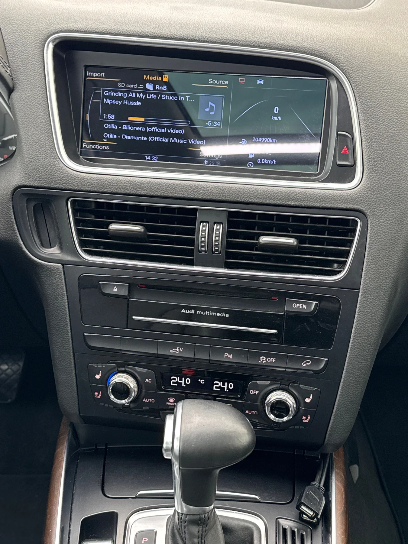 Audi Q5 Hybrid 2.0 / Prestige / Facelift, снимка 12 - Автомобили и джипове - 54218247