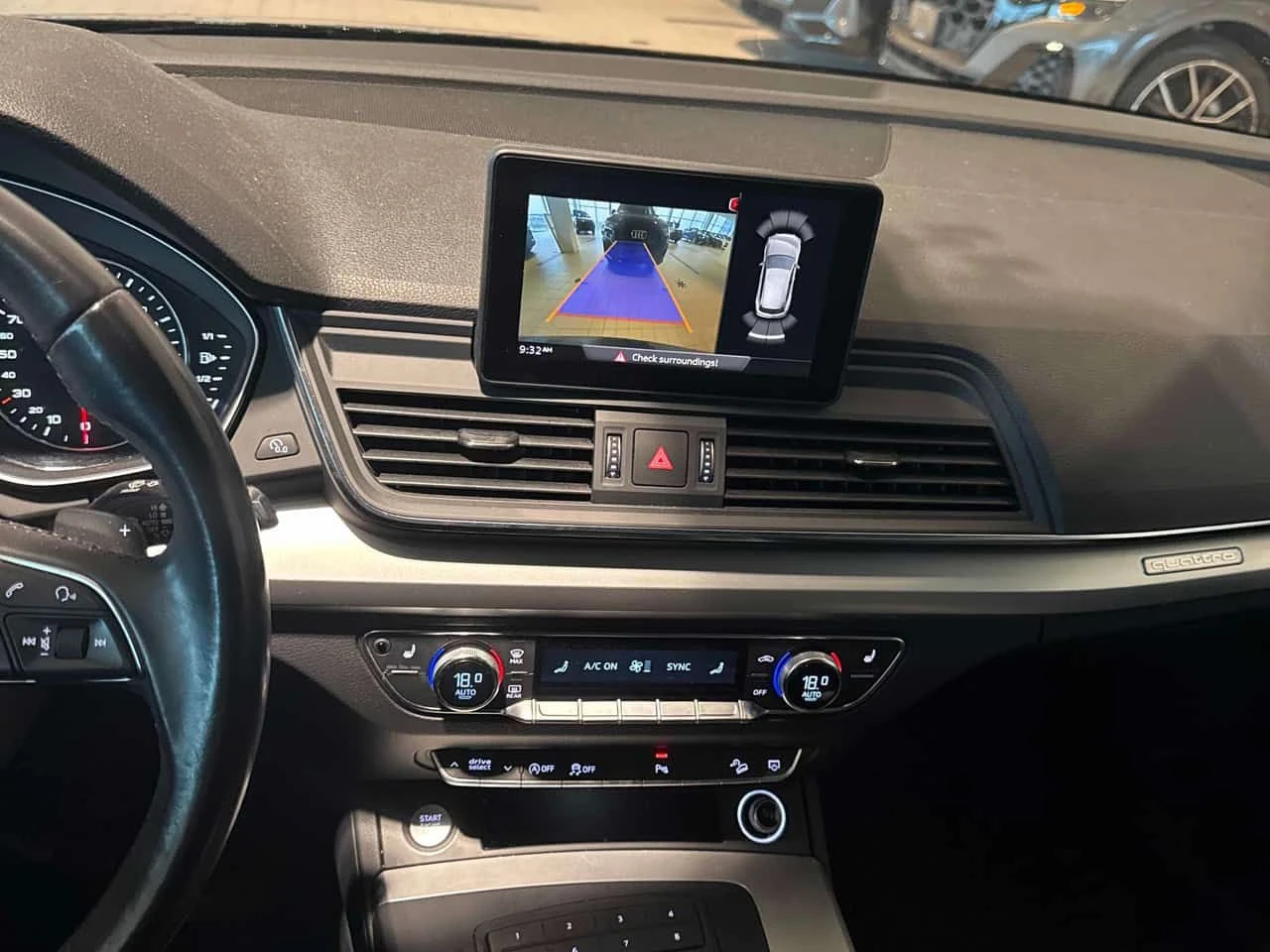 Audi Q5 Komfort /CAMERA/ПОДГРЕВИ , снимка 9 - Автомобили и джипове - 54312751