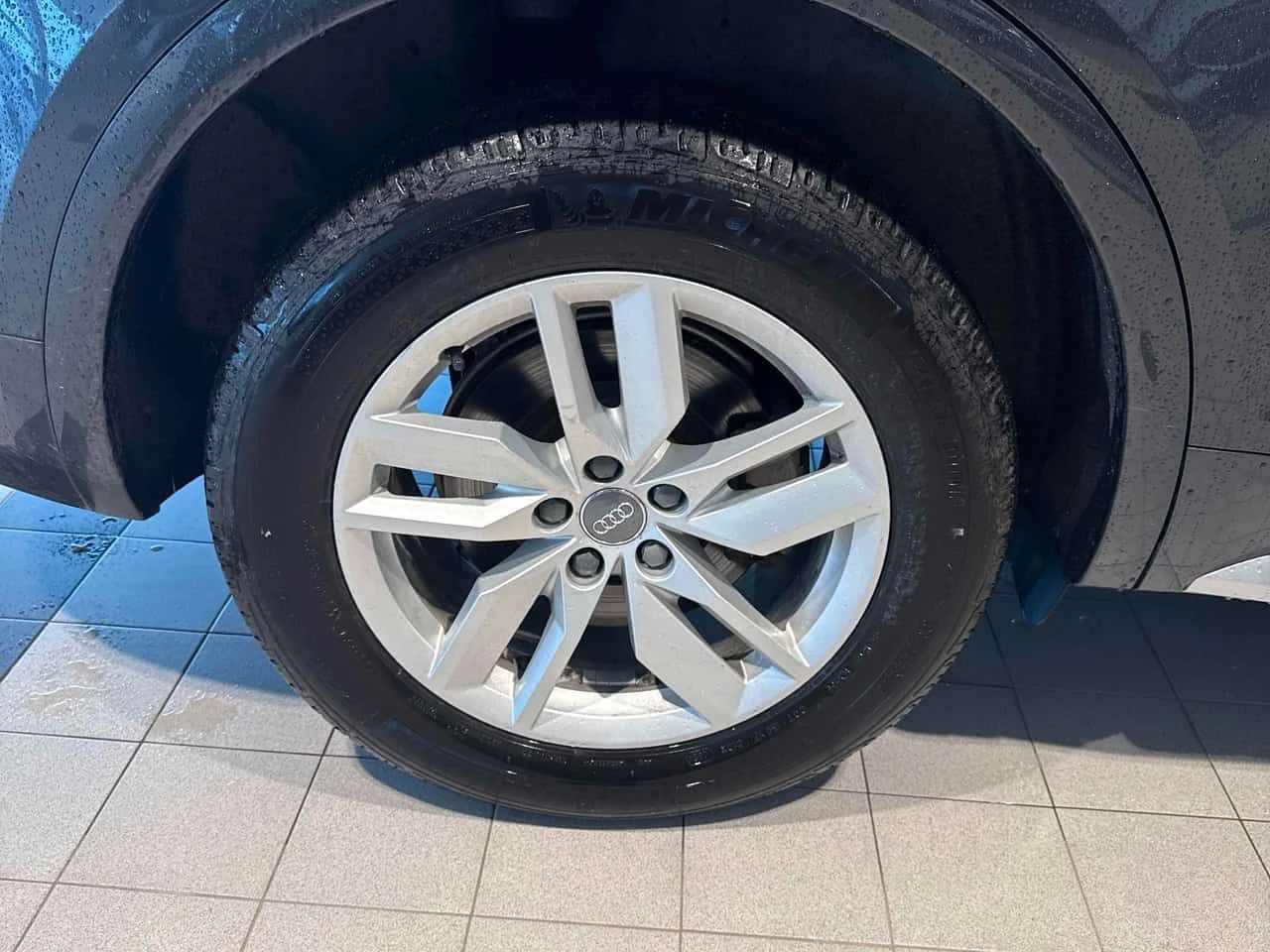 Audi Q5 Komfort /CAMERA/ПОДГРЕВИ , снимка 7 - Автомобили и джипове - 54312751