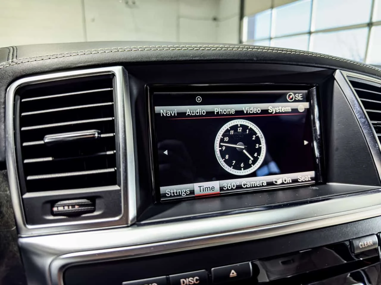 Mercedes-Benz GL 63 AMG CARFAX, снимка 15 - Автомобили и джипове - 54439619