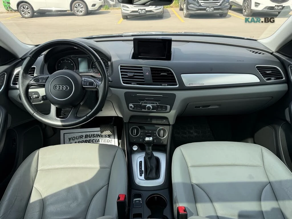 Audi Q3  PROGRESIV * KEYLESS * АвтоКредит * (ЦЕНА ДО БГ), снимка 12 - Автомобили и джипове - 54897102
