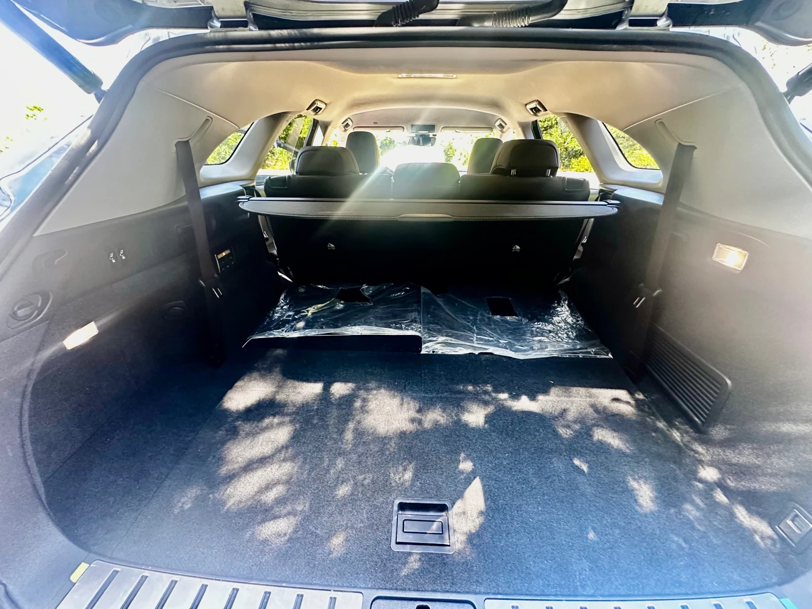 Lexus RX 450h plus Long 7+ Free service , снимка 16 - Автомобили и джипове - 55155385