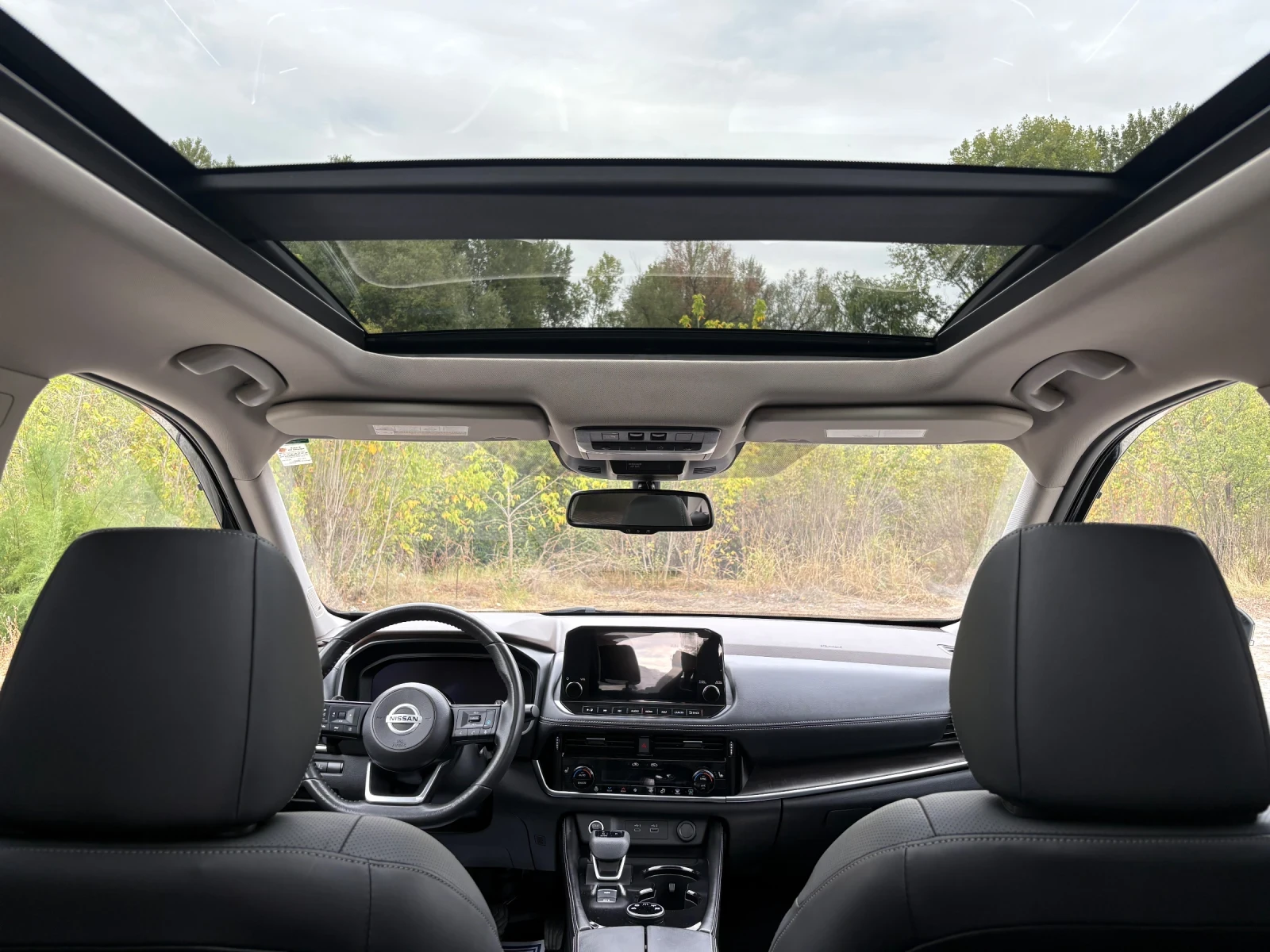 Nissan Rogue Nissan Rogue X-trail 2.5L 4X4 FULL 63000km, снимка 14 - Автомобили и джипове - 55719258