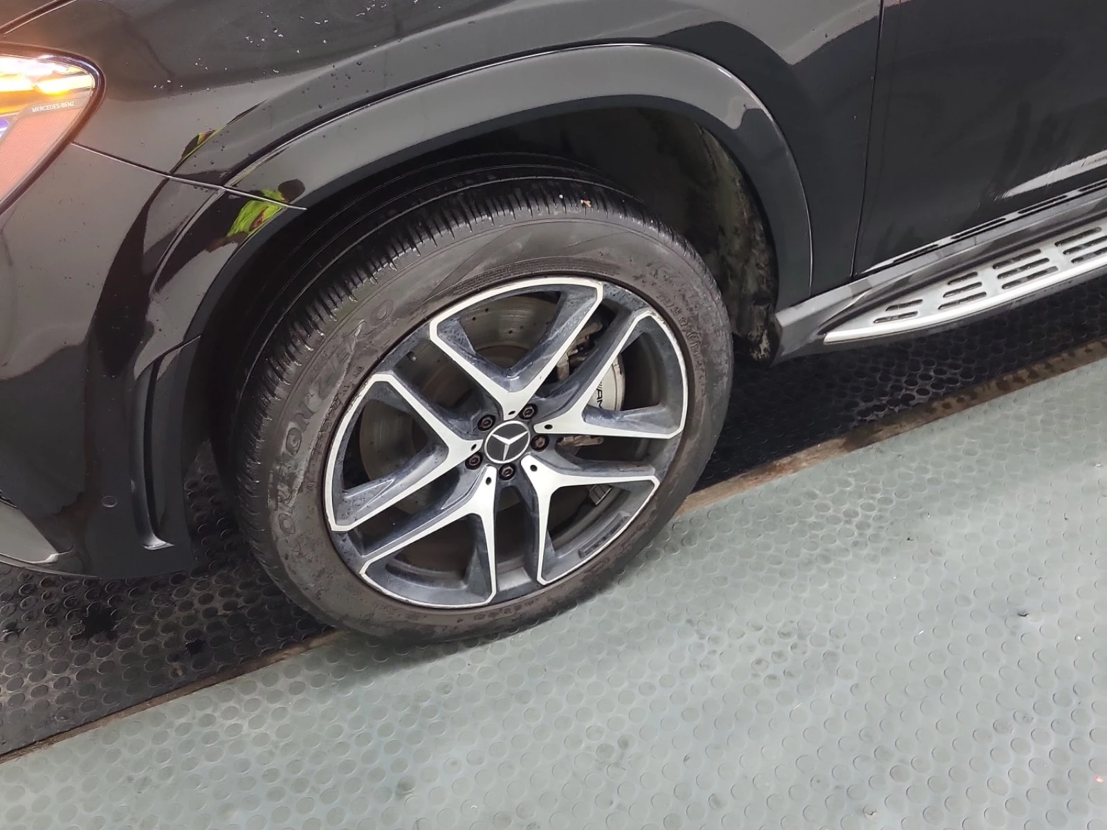 Mercedes-Benz GLE 53 4MATIC АМG * CARFAX * От Mercedes * , снимка 14 - Автомобили и джипове - 55901761