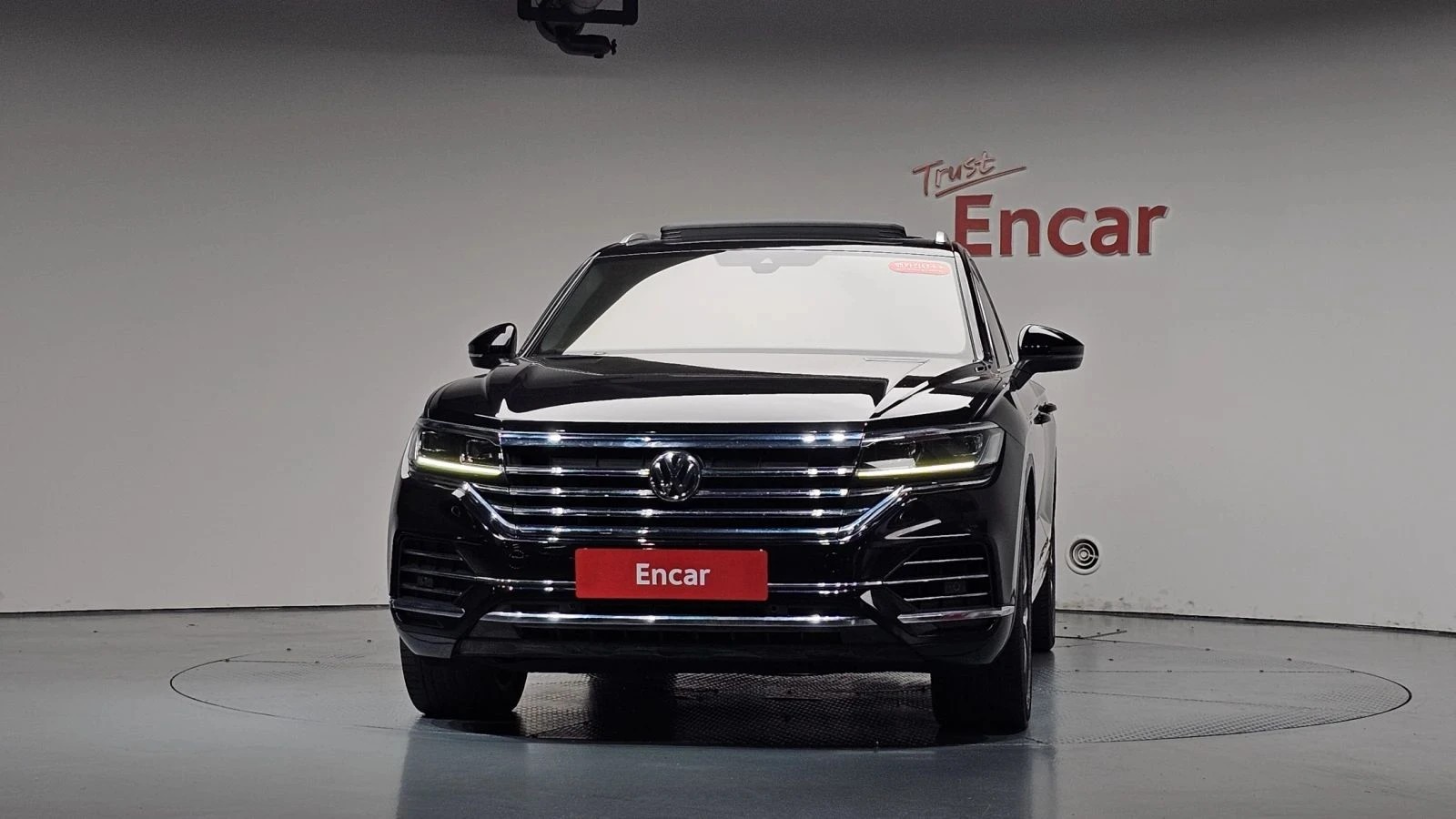 VW Touareg, снимка 3 - Автомобили и джипове - 56689310