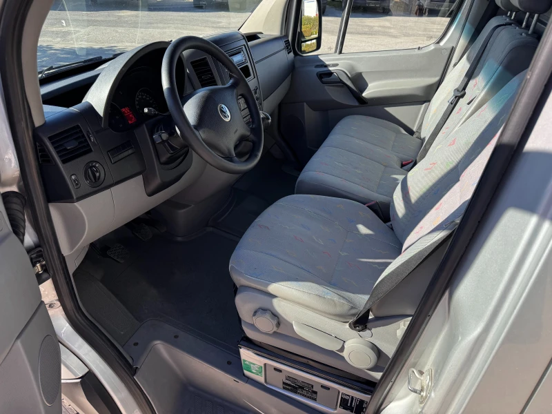 VW Crafter 2.5TDI MAXI Клима Euro 5, снимка 10 - Бусове и автобуси - 47628095