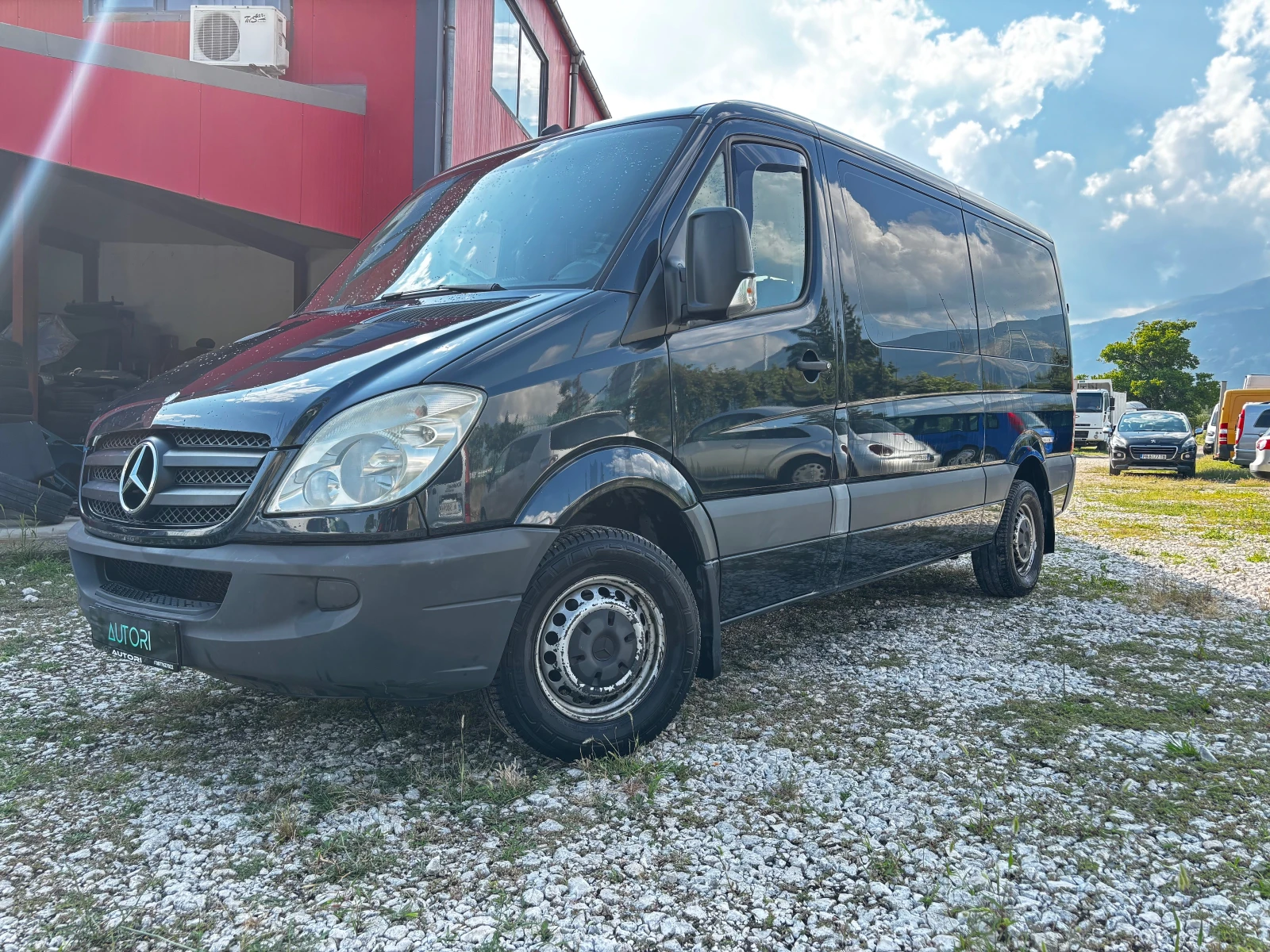 Mercedes-Benz Sprinter 319