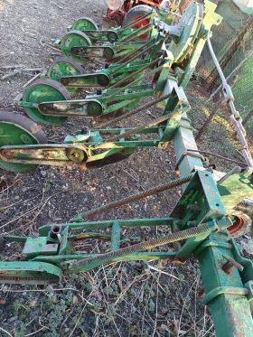 Сеялка Друга марка Румънка, снимка 3 - Селскостопанска техника - 53655624