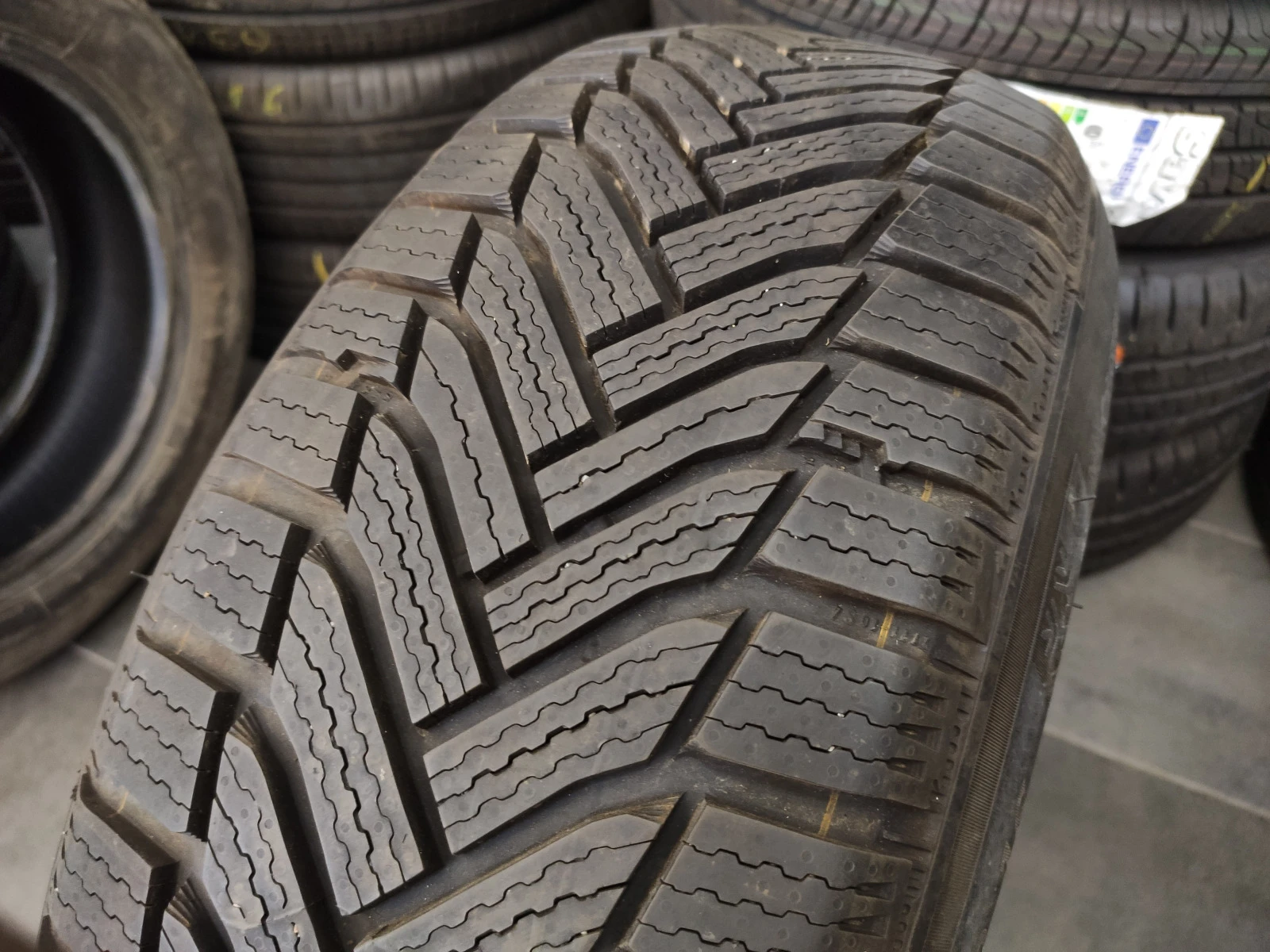  205/60R16 | Mobile.bg   3