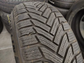 Гуми Зимни 205/60R16, снимка 1 - Гуми и джанти - 46049774