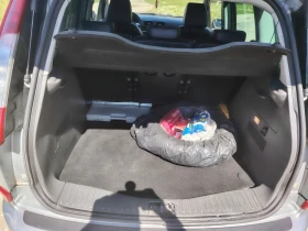 Ford C-max, снимка 11