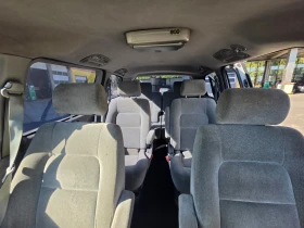Kia Carnival 2.9CDTI 6 Местна-Климатроник , снимка 15
