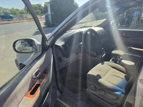 Kia Carnival 2.9CDTI 6 Местна-Климатроник , снимка 8