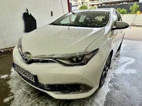 Toyota Auris 1.8 Hybrid, снимка 4