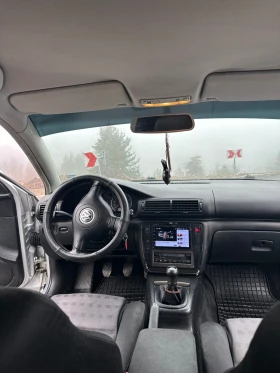 VW Passat - 2200 € / 4302.83 лв. - 71705754 5