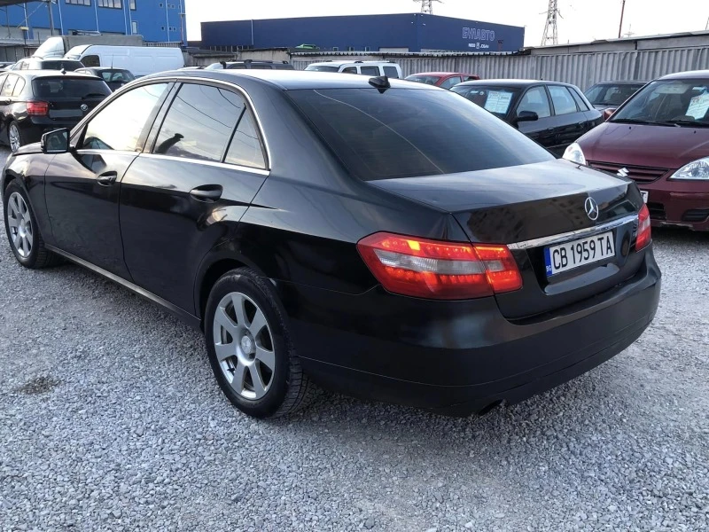 Mercedes-Benz E 200 Метан , снимка 5 - Автомобили и джипове - 42176172