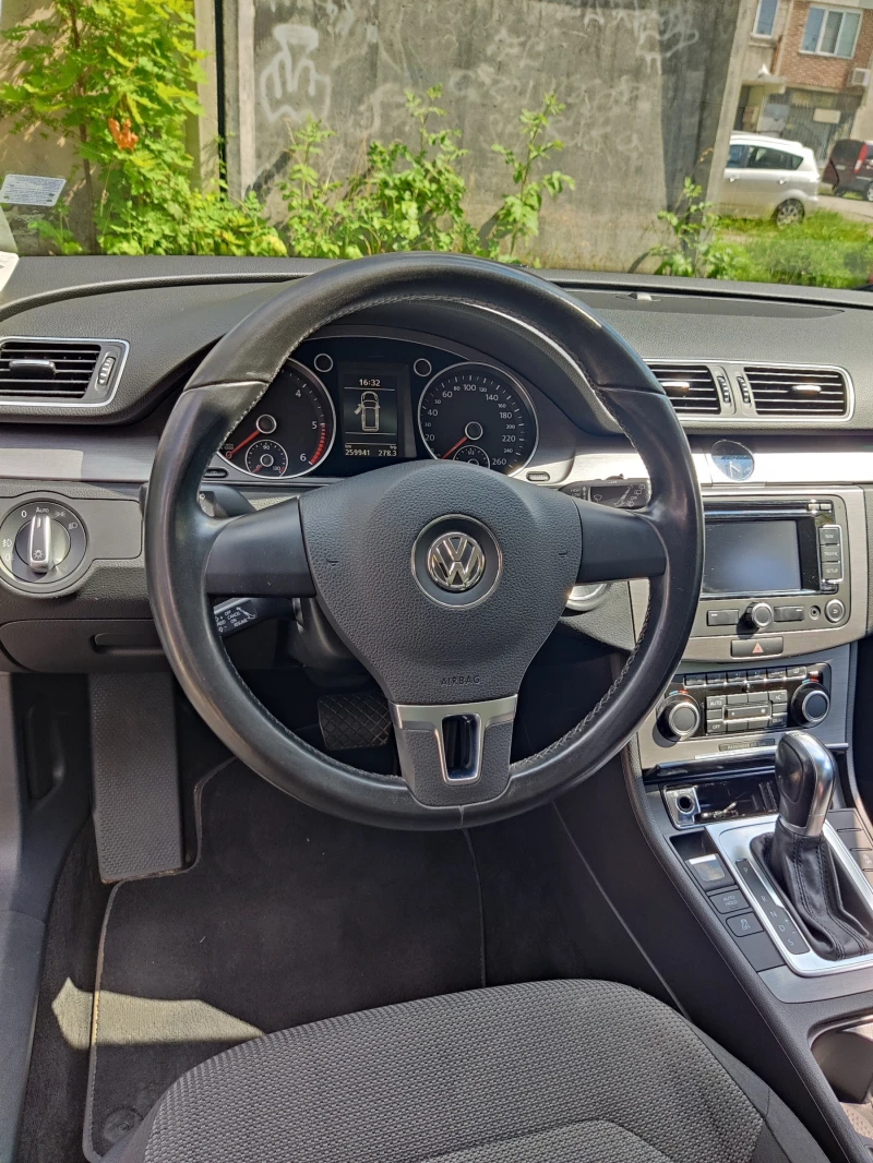 VW Passat, снимка 6 - Автомобили и джипове - 47441437