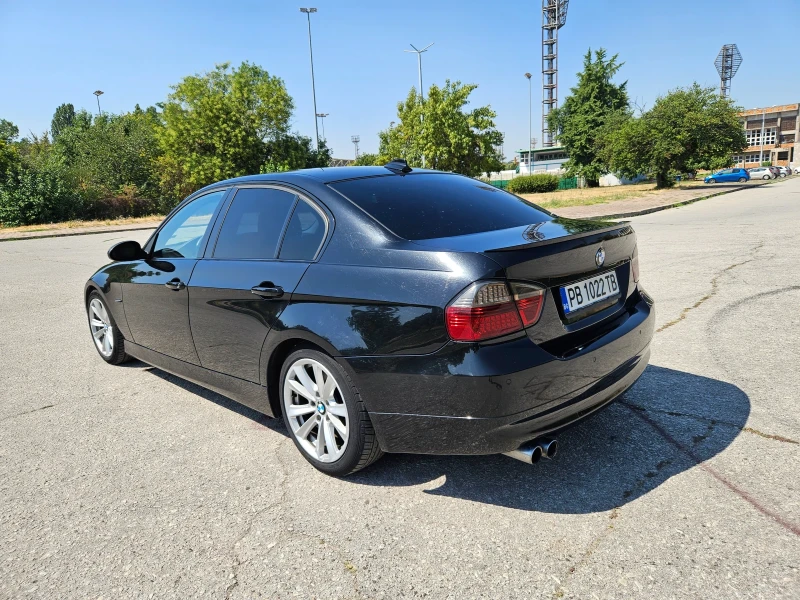 BMW 330 E90, снимка 7 - Автомобили и джипове - 47349864