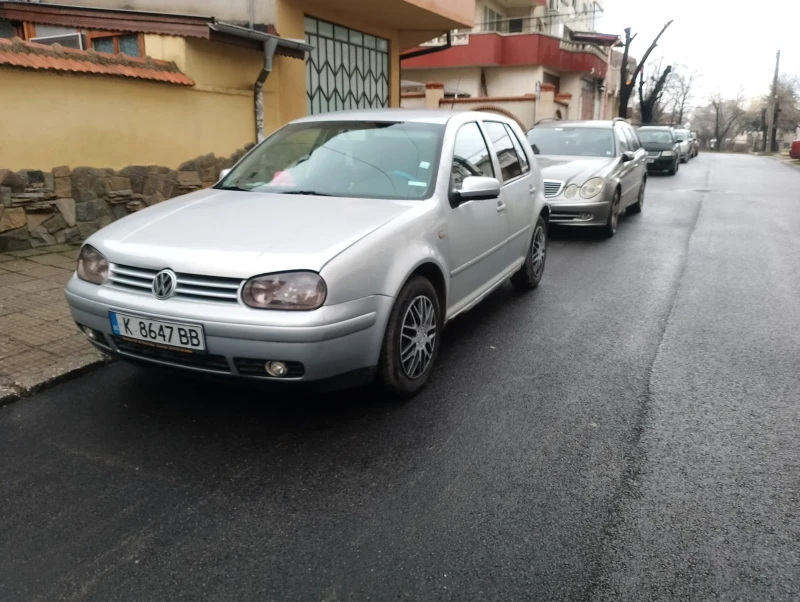 VW Golf 1.9 tdi 110, снимка 1 - Автомобили и джипове - 48455031